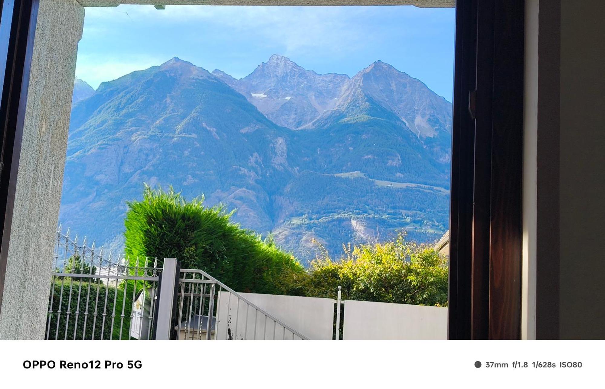 Appartamento Rosa Aosta Buitenkant foto